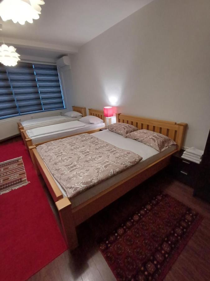 Hollywood Motel Podlugovi Zewnętrze zdjęcie